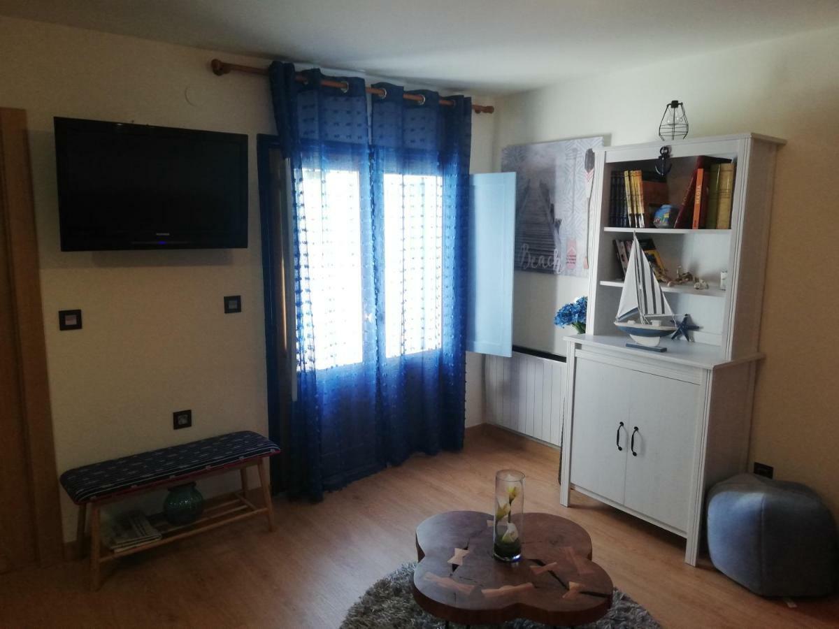 Apartamento La Muralla De يانس المظهر الخارجي الصورة